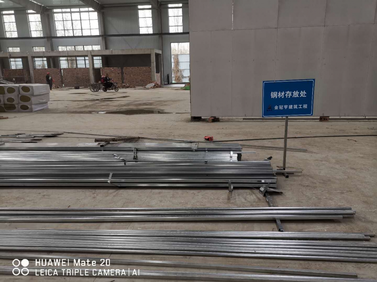 山東鋼結(jié)構(gòu)廠家：建造鋼結(jié)構(gòu)廠房需要多少錢？
